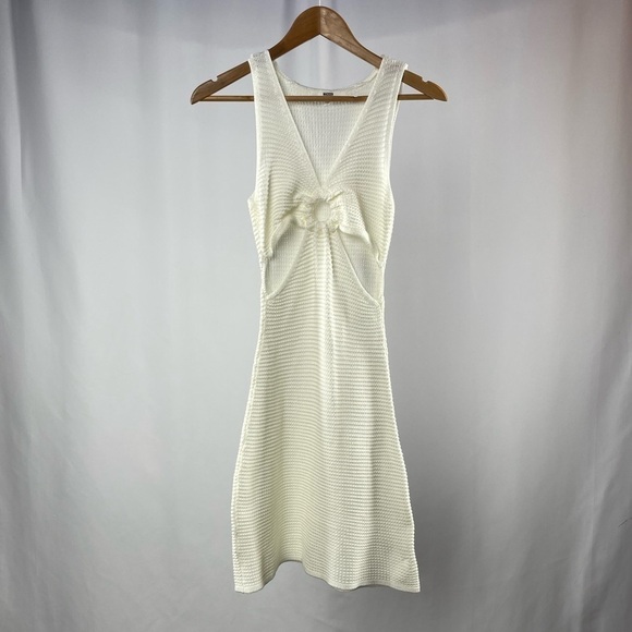 Madden NYC Cut Out Ring Crochet Knit Mini Dress in Off White Size Small - Picture 3 of 8